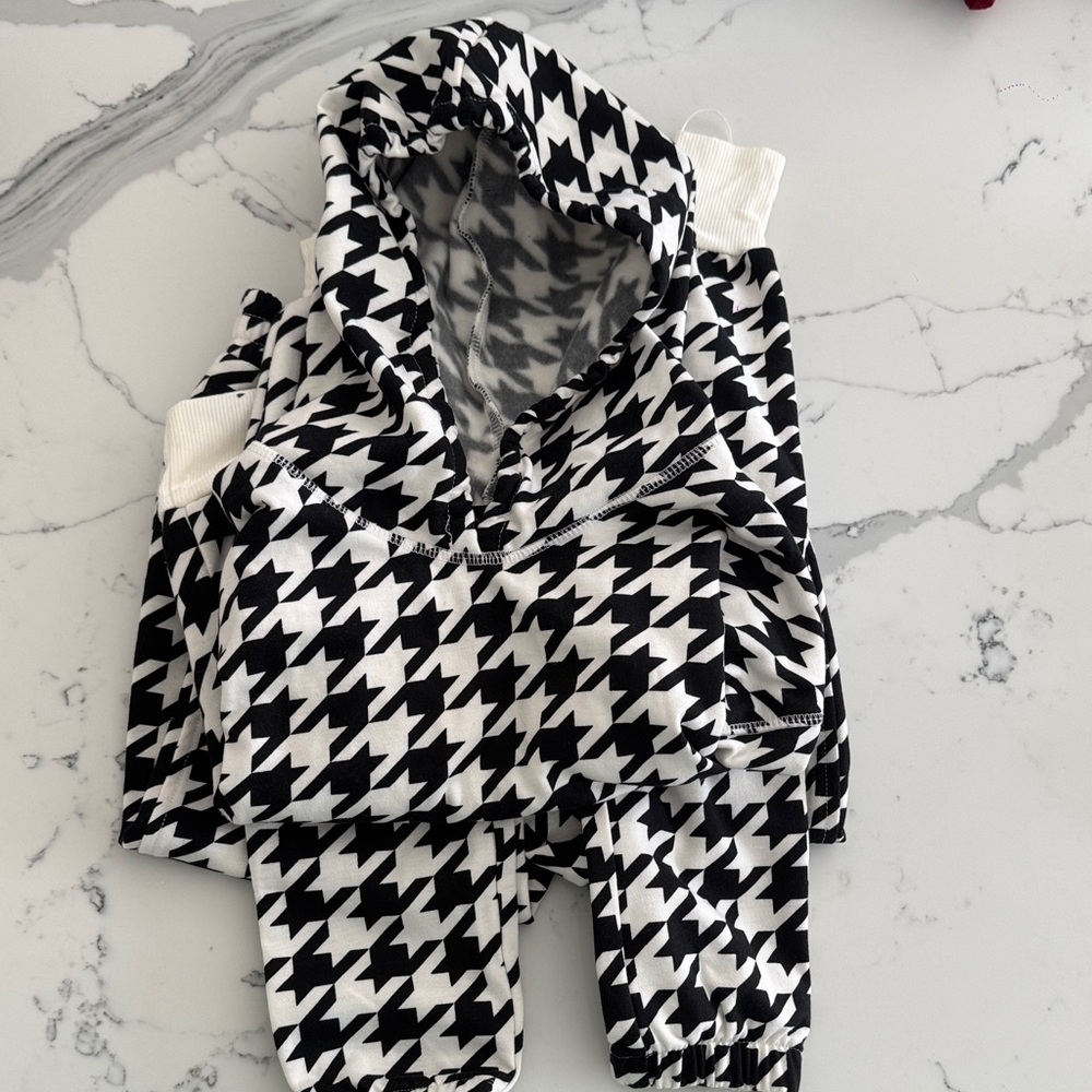 Aqua Black and White Kids Matching Set